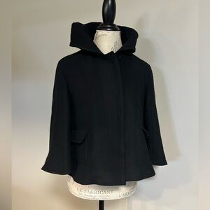 MALO Italia Woman’s Black Cape Coat Short Jacket Italy Quiet Luxury Size 40 Med